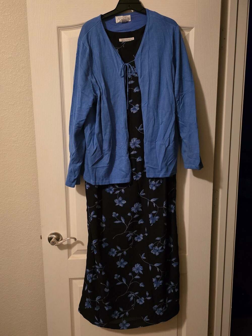 Casual Corner Annex Woman Blue Cardigan & Black Floral Dress Set 1X 16W